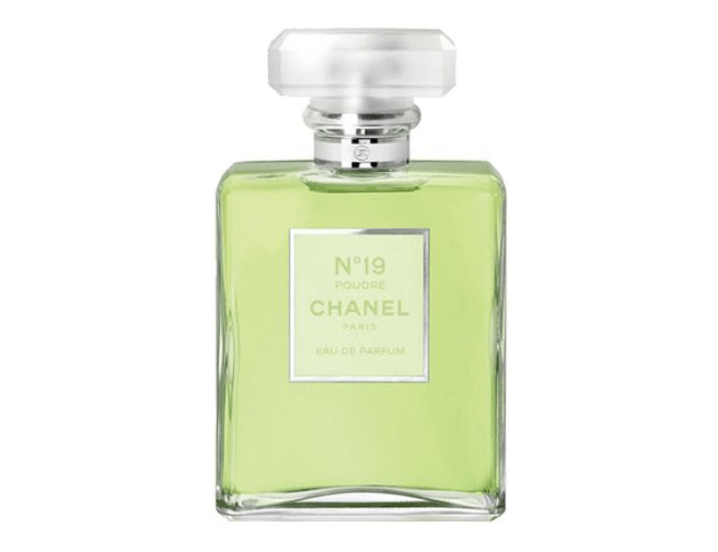 Chanel – N°19 Poudre(シャネル – N°19 プードレ)